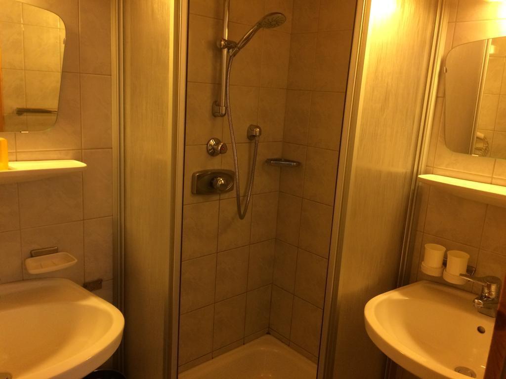 Biohof Sauschneider Apartment Санкт Маргаретен им Лунгау Екстериор снимка